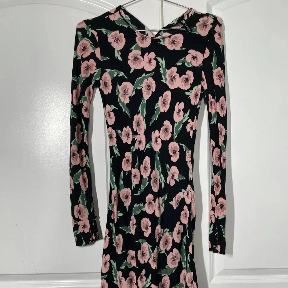 Zara Floral Long Sleeves Bias Cut Dress size S - Picture 3 of 9